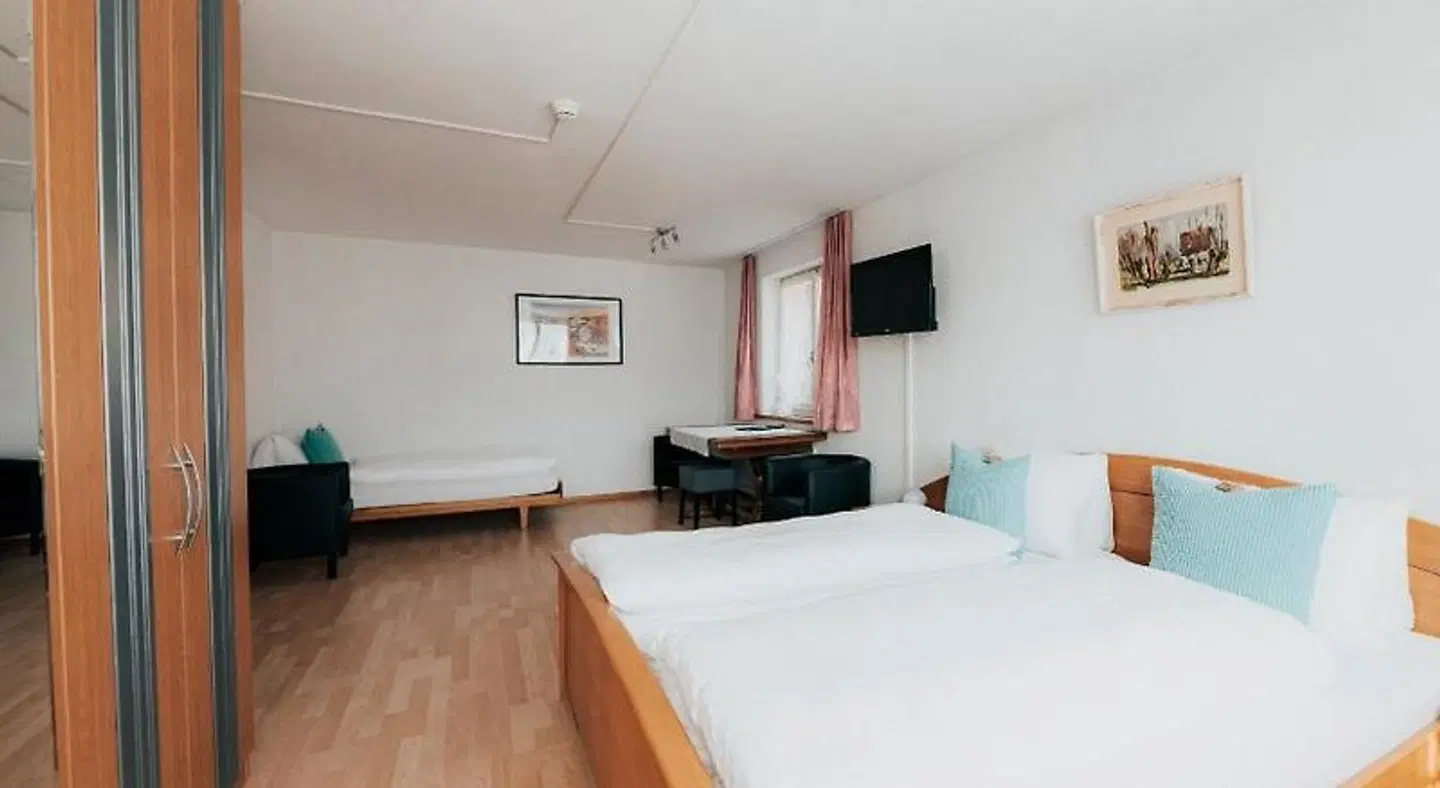 Krone ROOM_EXAMPLE