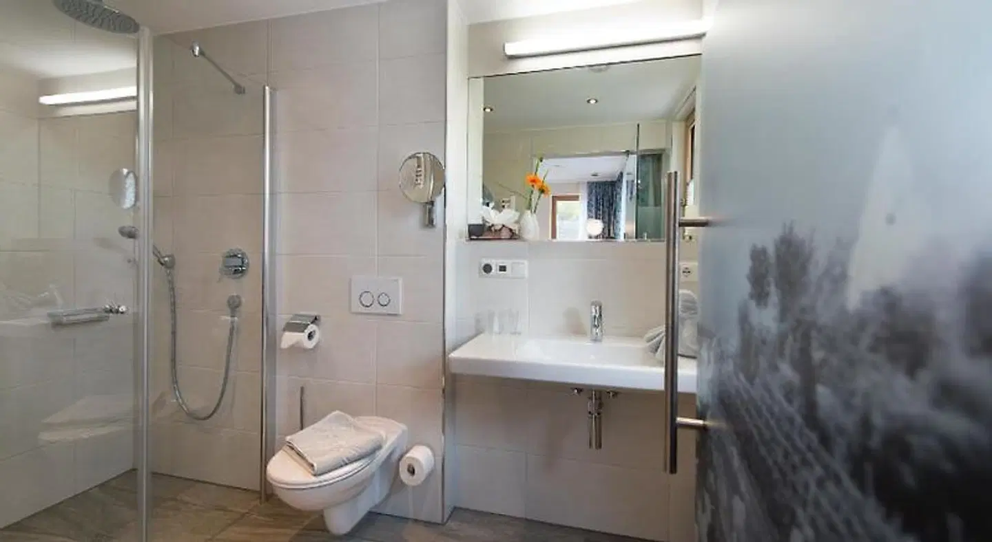 Landhotel im Klostereck Strubel-Roos Badezimmer