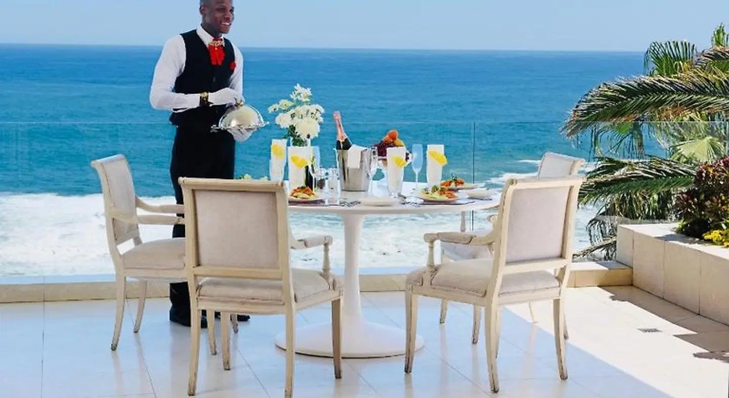 The Clarendon - Bantry Bay Terrasse