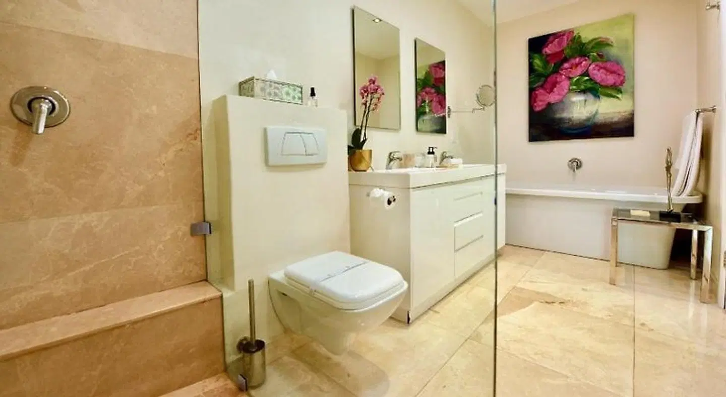 The Clarendon - Bantry Bay Badezimmer