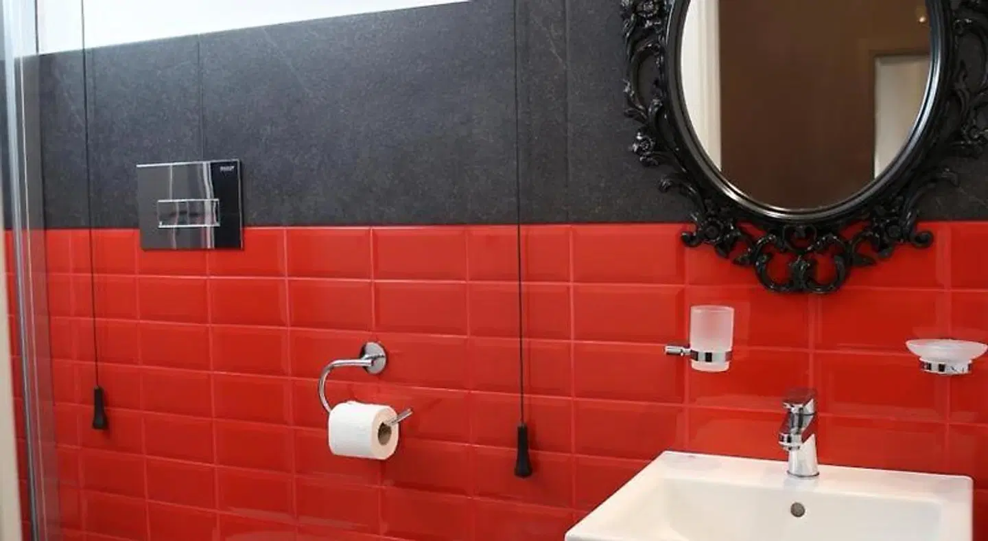 Yhomisus the Structure for Your Holidays Badezimmer