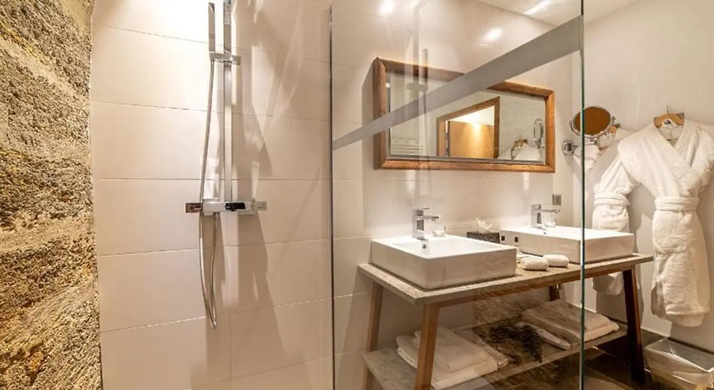 Les Chambres du Prieuré Badezimmer