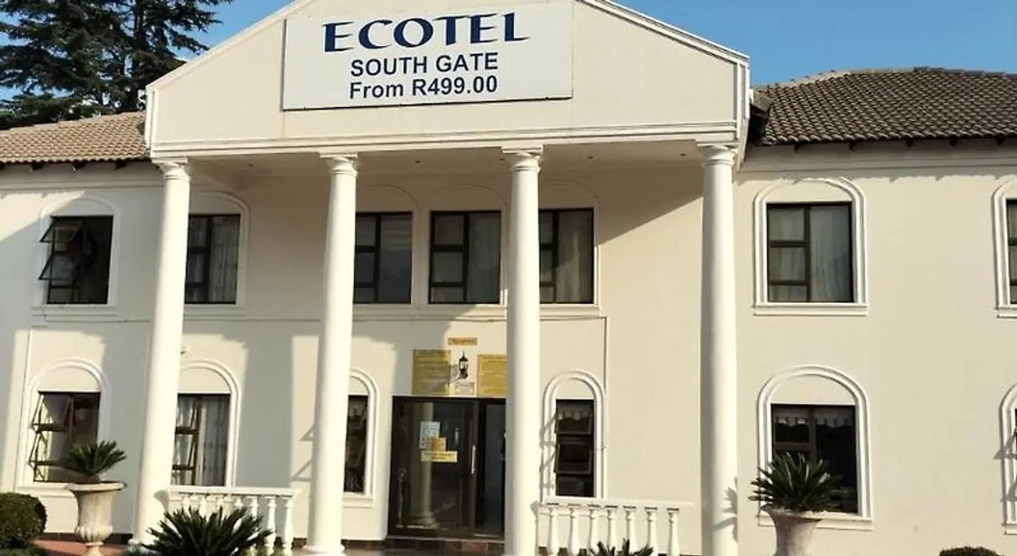 Ecotel Southgate Inn EXTERIOR