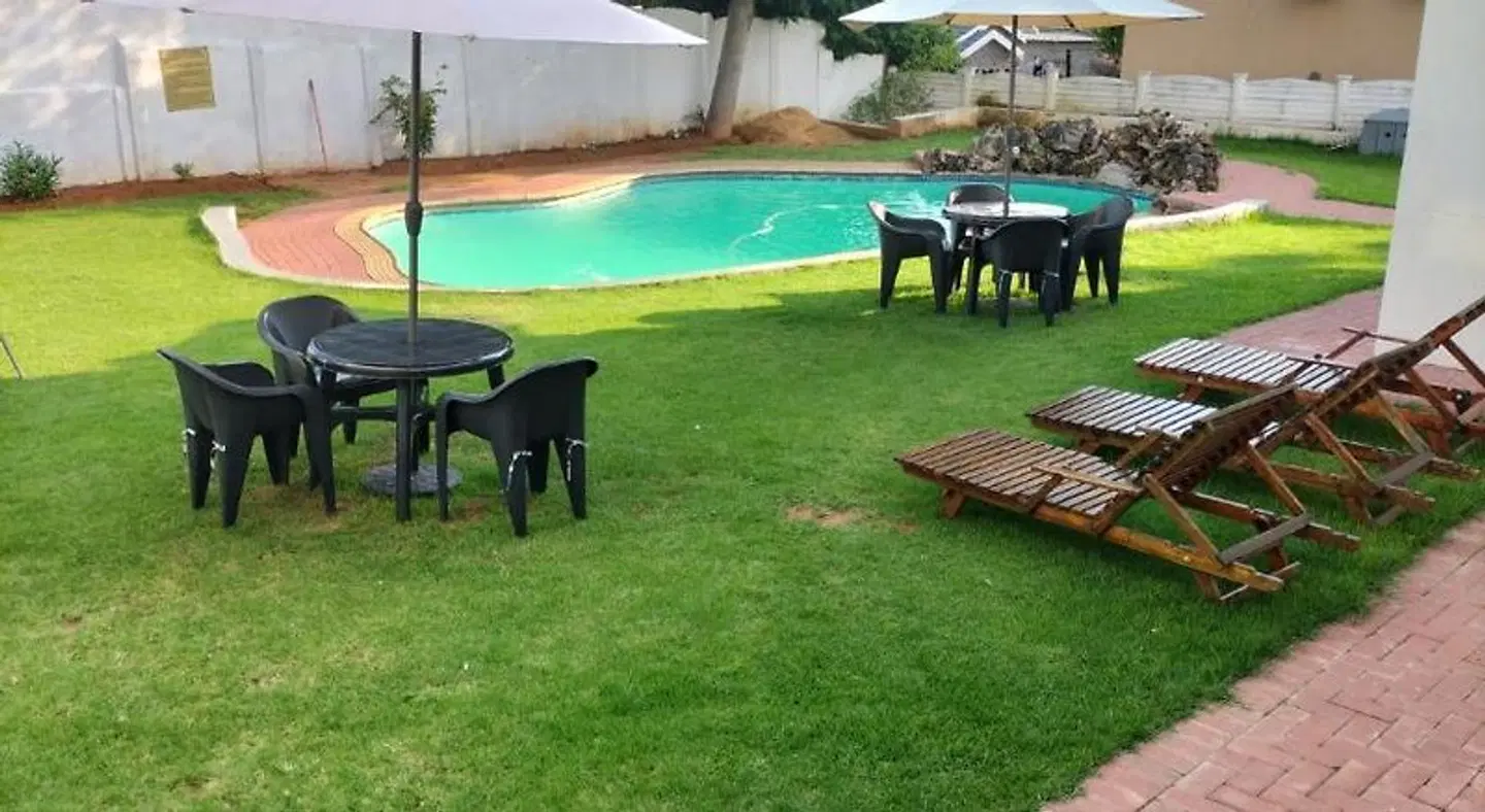 Ecotel Southgate Inn OUTDOOR_POOL