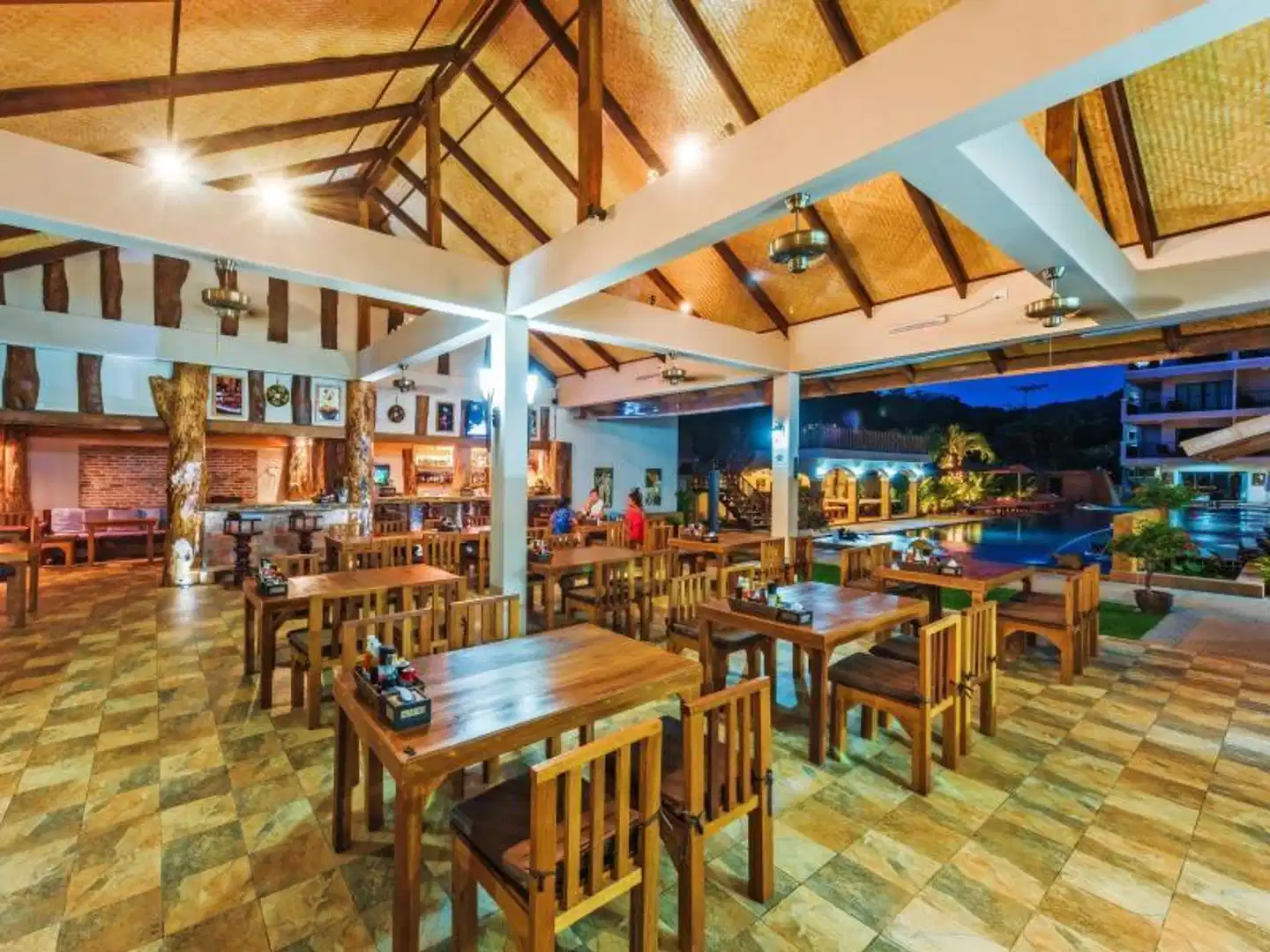 The Windmill Phuket Hotel Bar