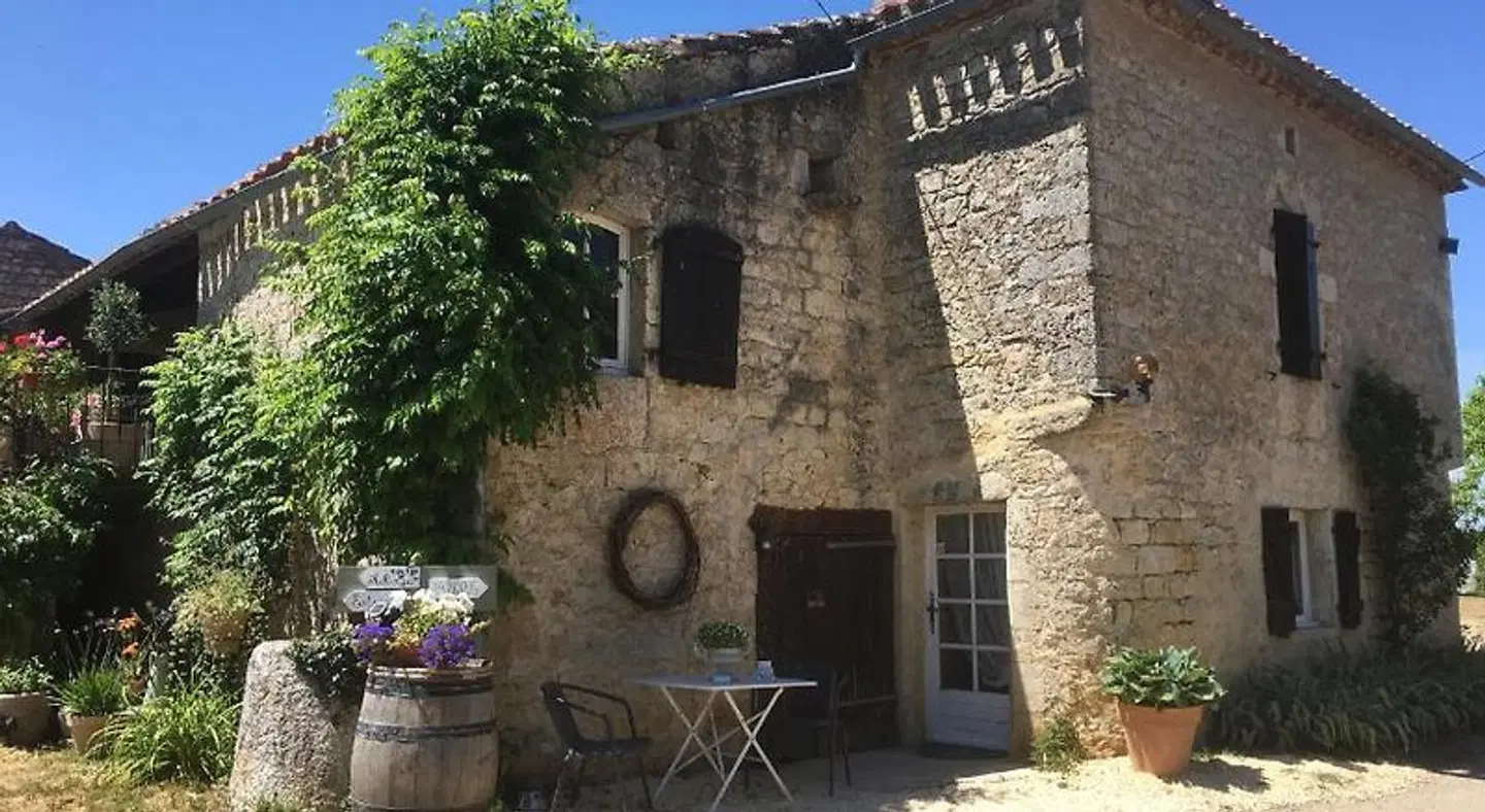 Les Gonies EXTERIOR