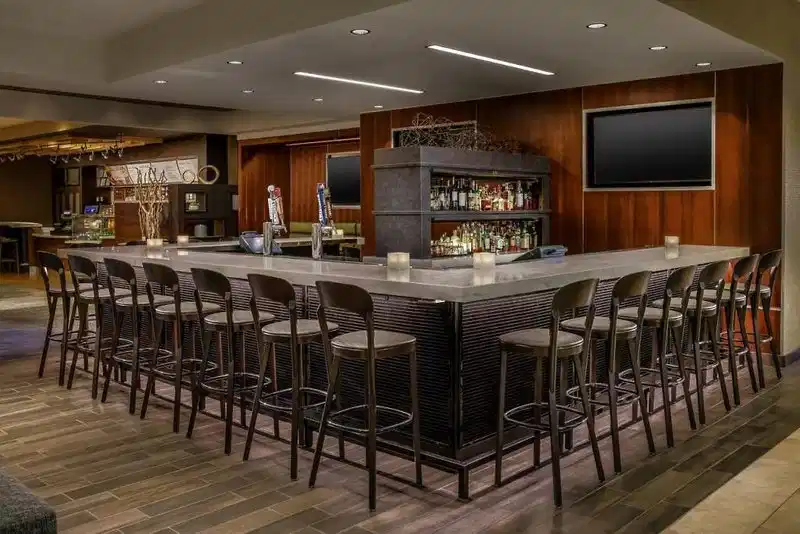 Courtyard by Marriott Charlotte City Center – Hotelfoto