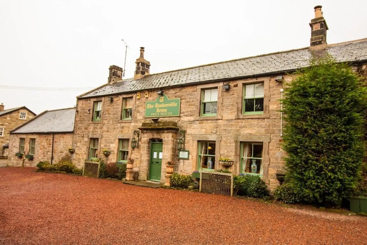 The Tankerville Arms EXTERIOR