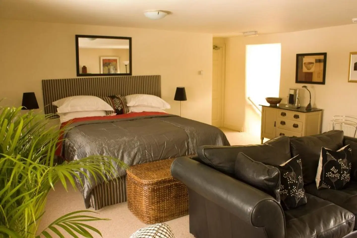 The Tankerville Arms ROOM_EXAMPLE