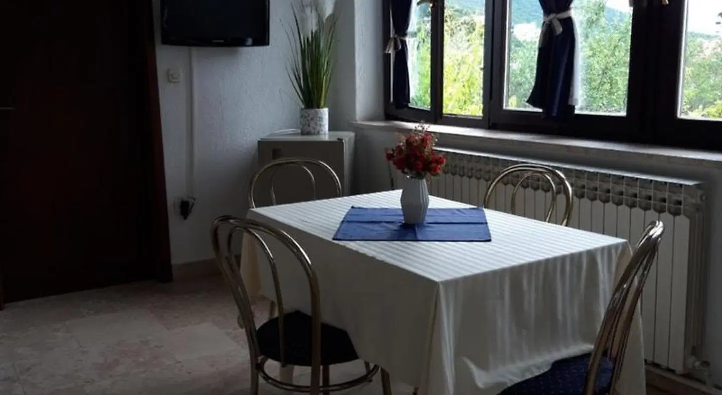 Pansion Salyna ROOM_EXAMPLE
