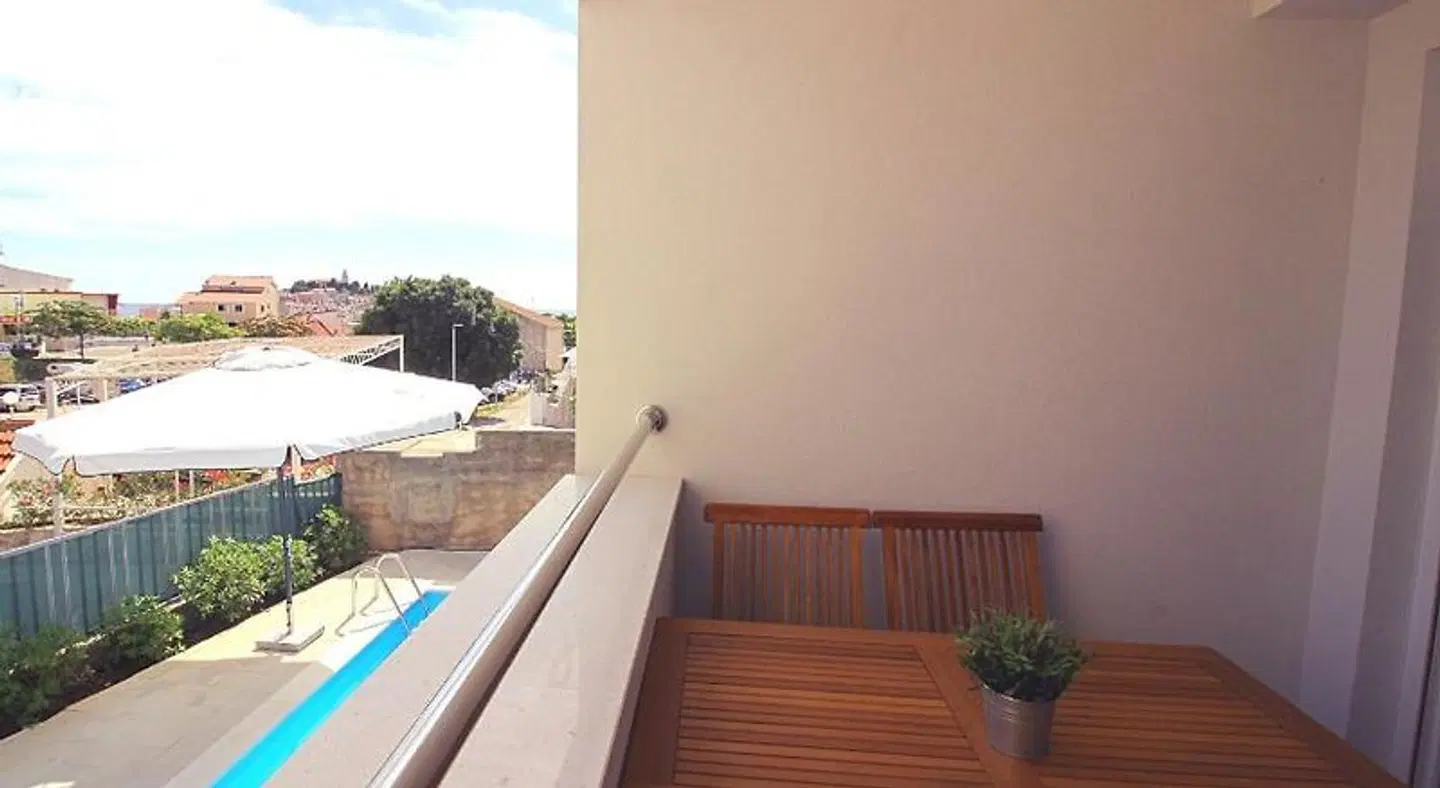 Sun Apartments HEALTH_BEAUTY
