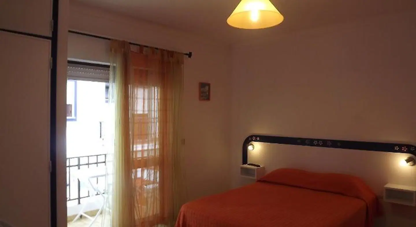 Residencia Laranjeira HEALTH_BEAUTY