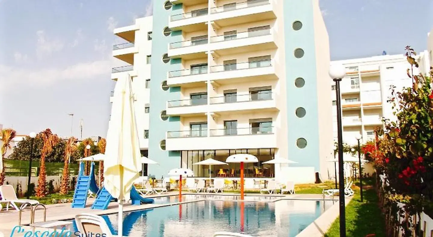 L'Escale Suites Résidence Hôtelière By 7AV HOTELS OUTDOOR_POOL