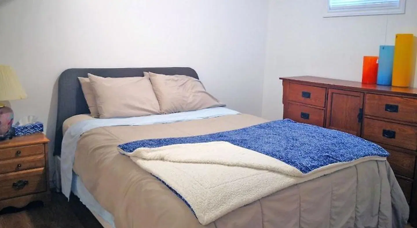 GA Stay Oakville Two Bedroom Guest House ROOM_EXAMPLE