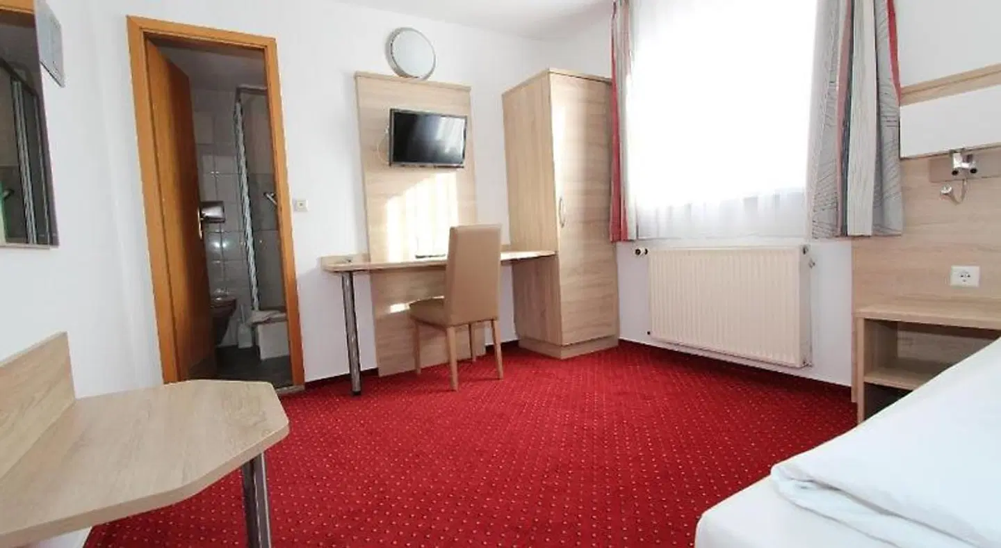 Hotel Schoch, Trossingen ROOM_EXAMPLE
