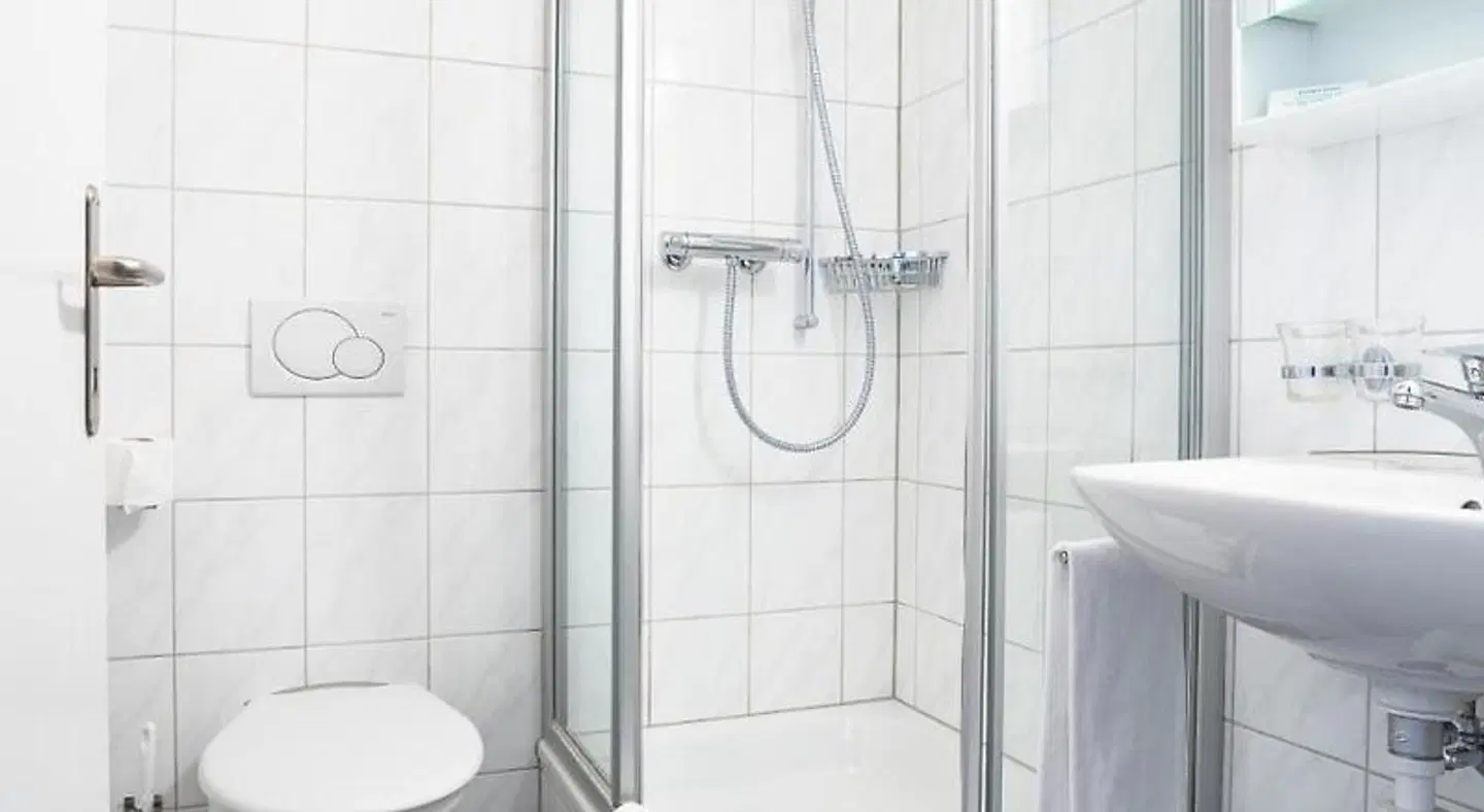 Hotel Landhaus Adler Badezimmer