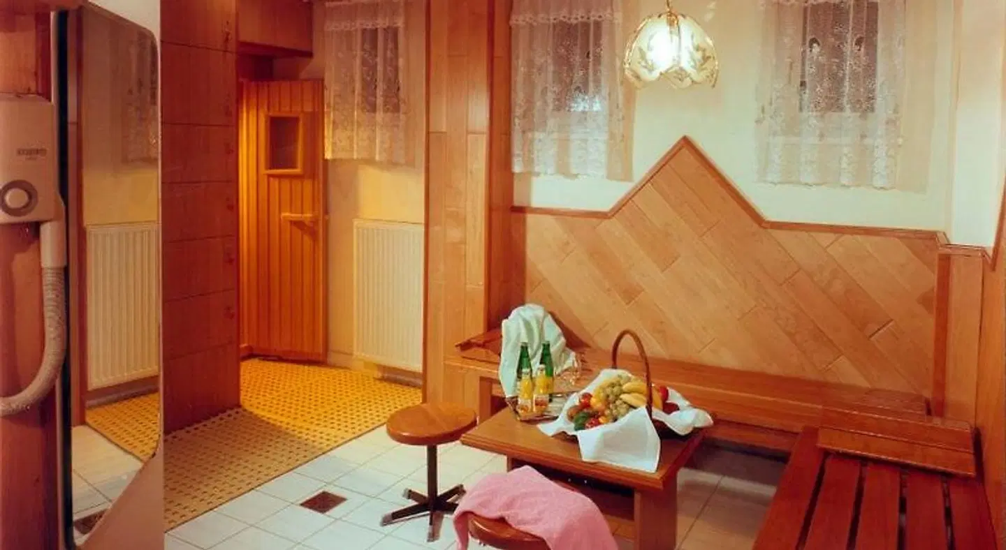 Hotel Hallerhof ROOM_EXAMPLE