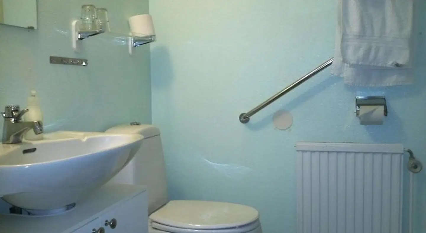 Docksta Hotell Badezimmer