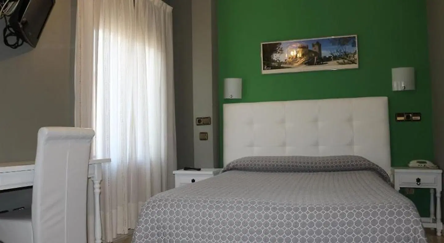 Hostal Don Jaime ROOM_EXAMPLE