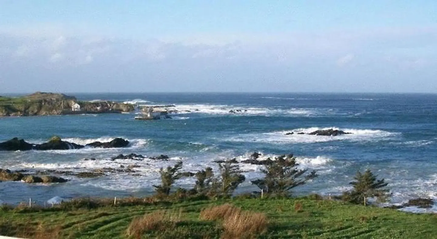 The Seaview Tavern LANDSCAPE