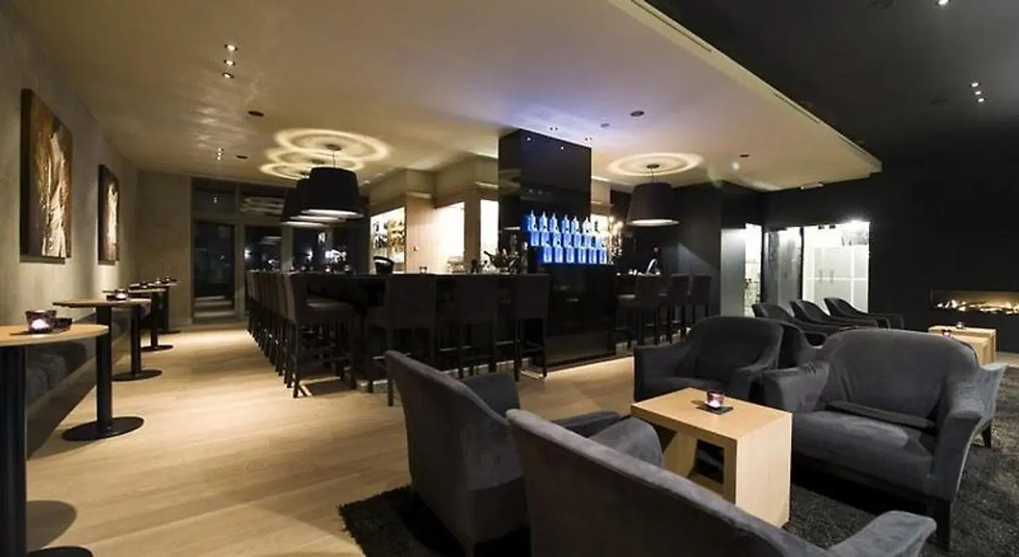 Flanders Hotel - Hampshire Classic Bar