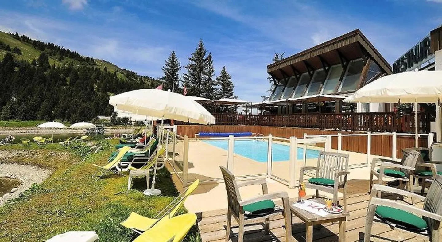 Mercure Courchevel OUTDOOR_POOL