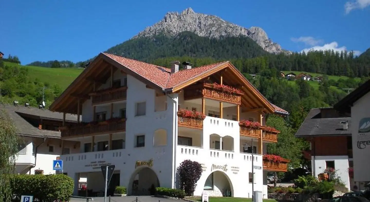 Ciasa Mascotte EXTERIOR