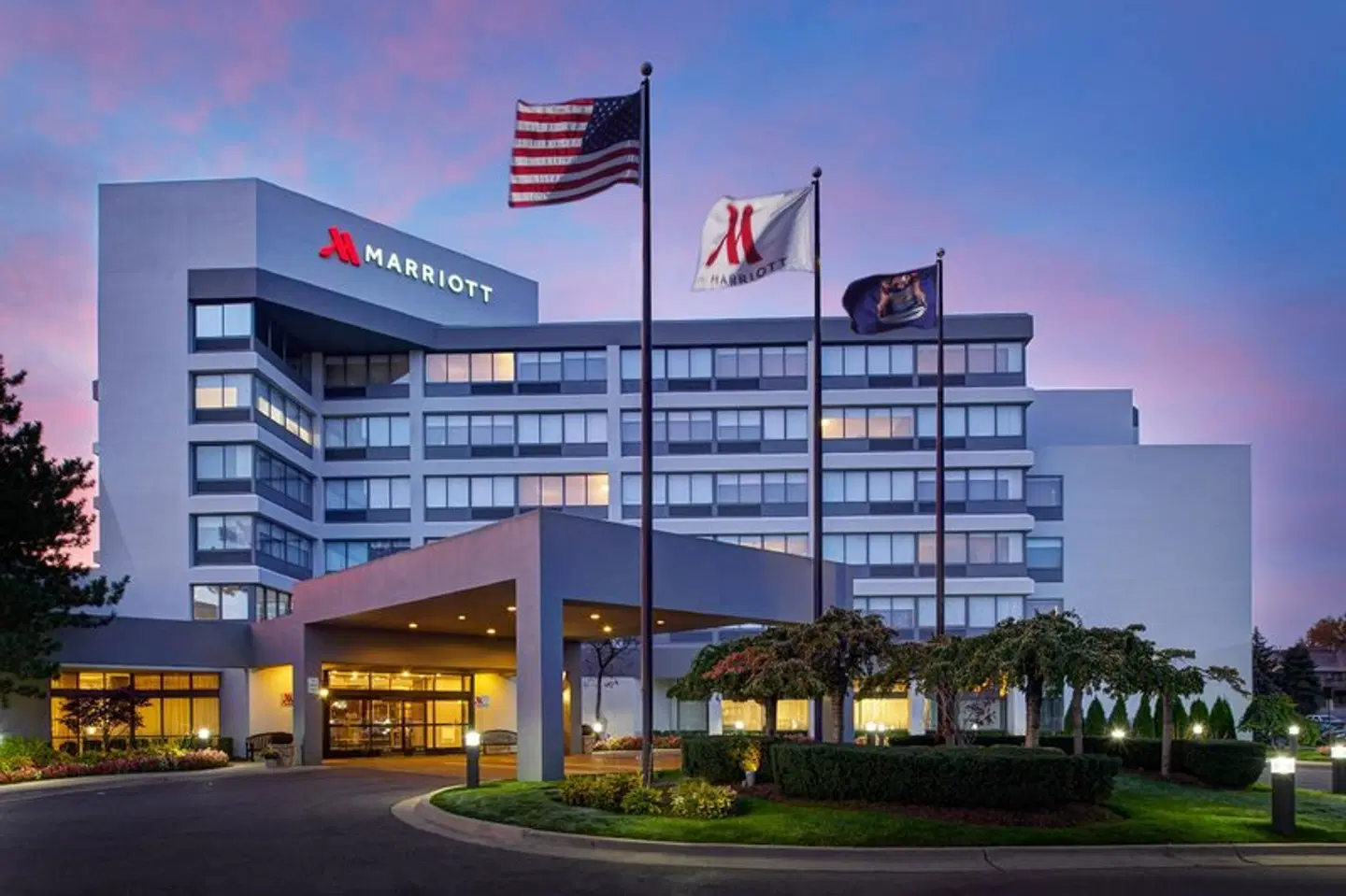 Detroit Marriott Southfield EXTERIOR
