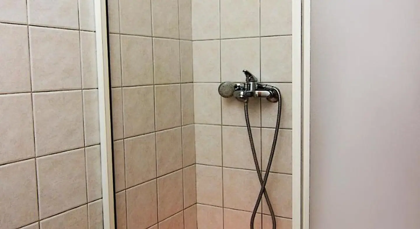 Hotel Stoupa Badezimmer