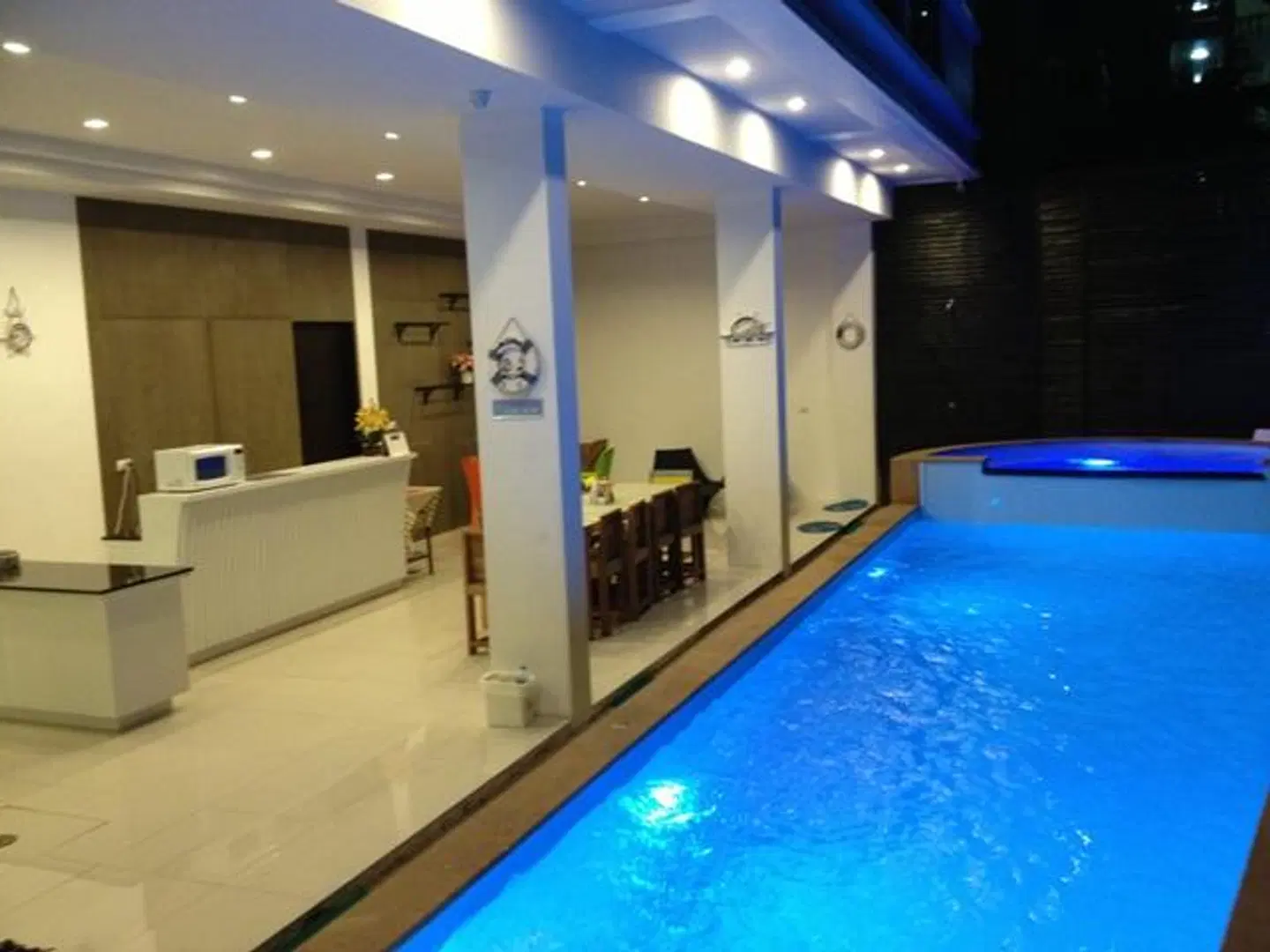 The Silk Hill Hotel Hallenbad