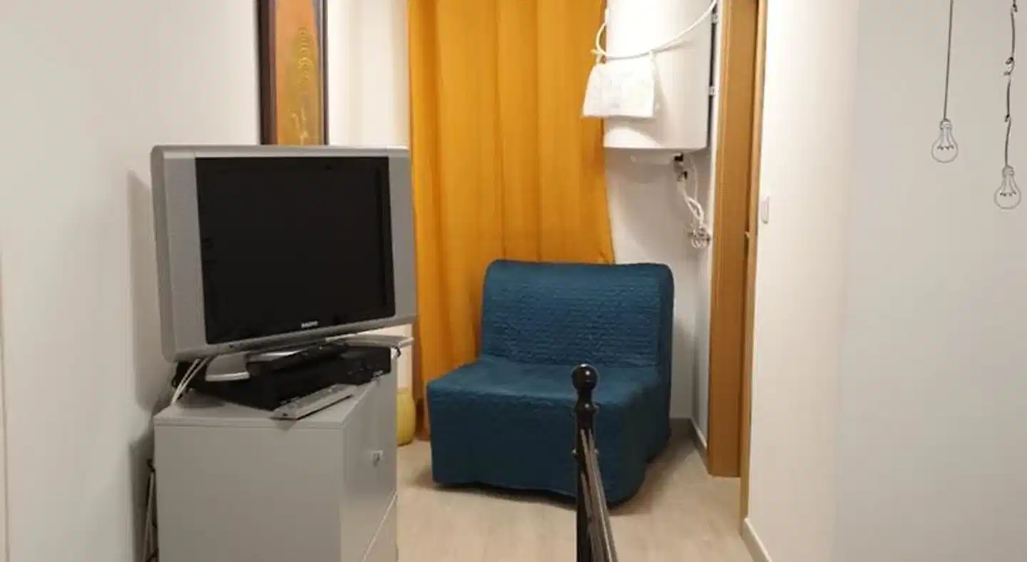 Lisbon Hostel Terminal 4 Wohnbeispiel