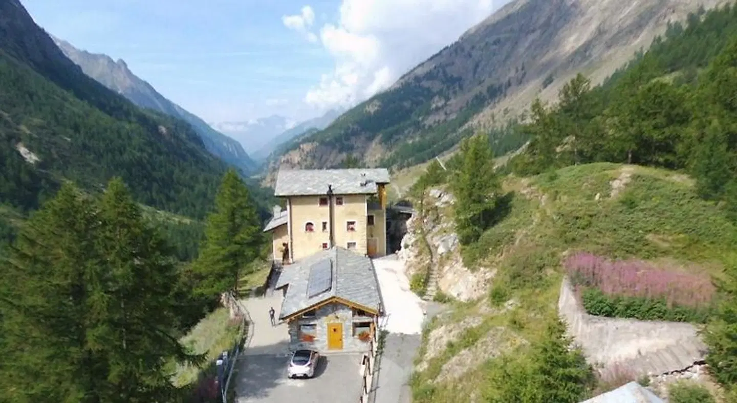 Locanda Lac Place Moulin EXTERIOR