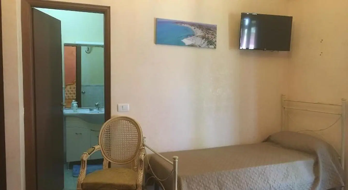 B&B La scala sul giardino ROOM_EXAMPLE