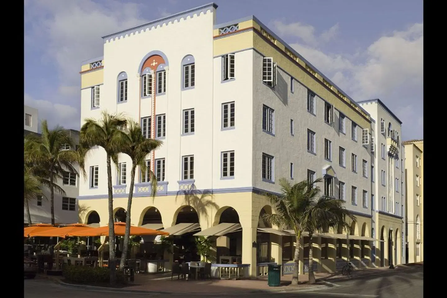 Breakwater South Beach EXTERIOR