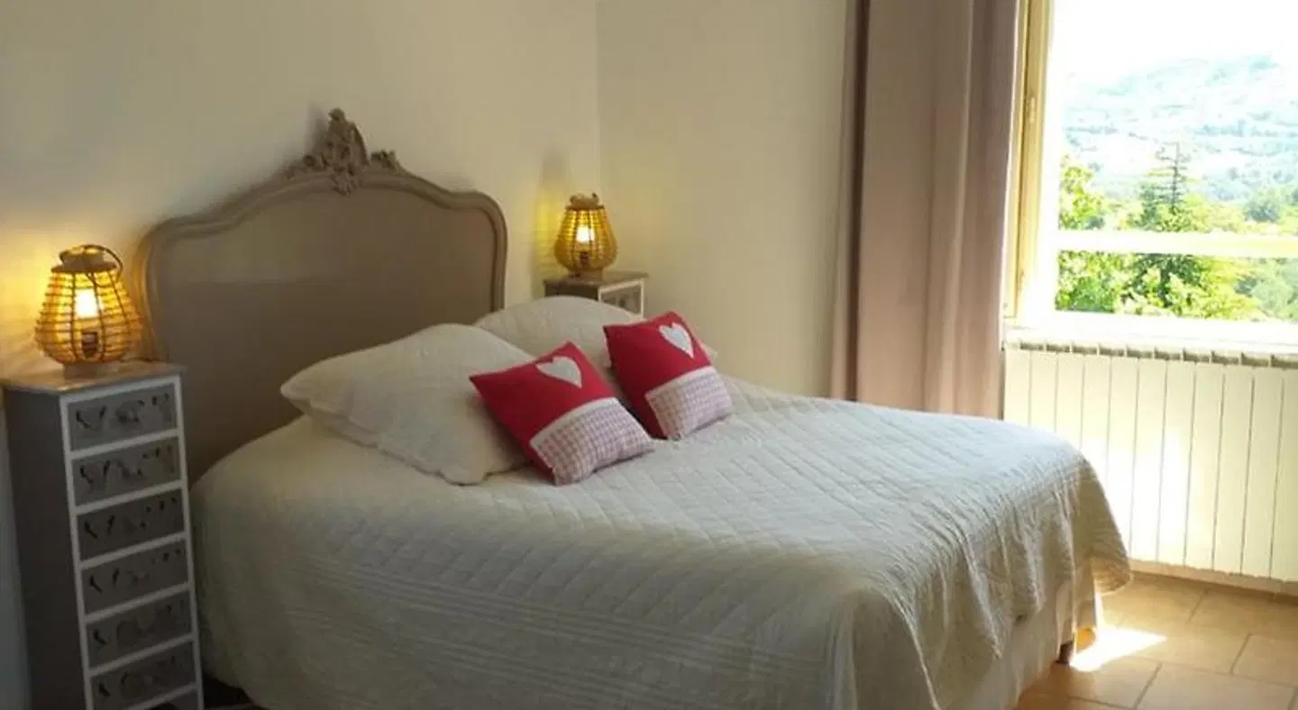 Cante Grillet ROOM_EXAMPLE