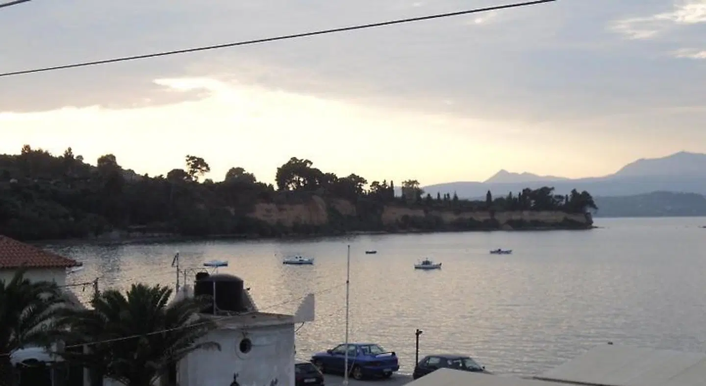 Parthenon Rooms Strand