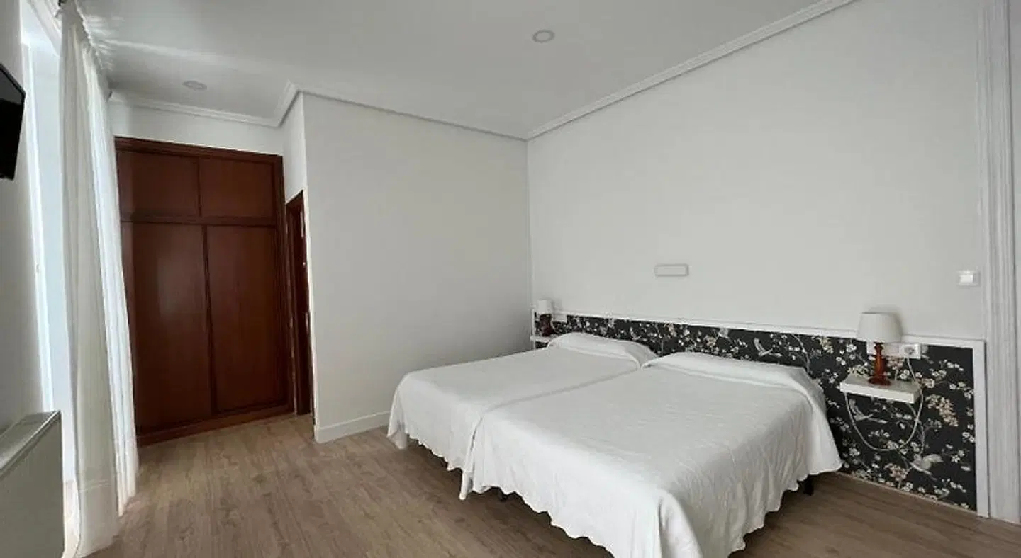 Ramona ROOM_EXAMPLE