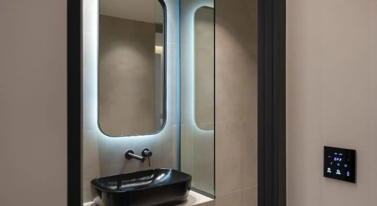 Nema Hotel Athens Badezimmer