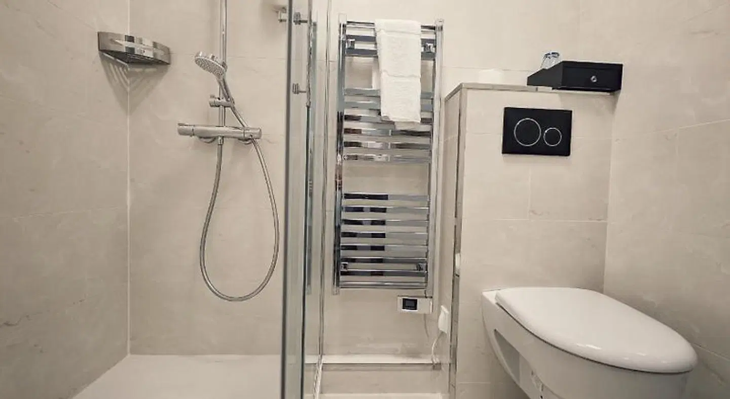 Kyriad Rouen Sud - Sotteville Les Rouen Badezimmer