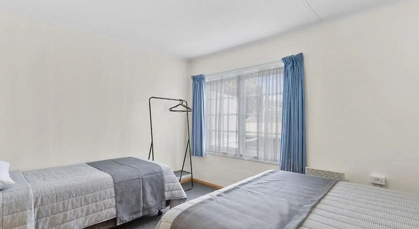Martin Cash Motel ROOM_EXAMPLE