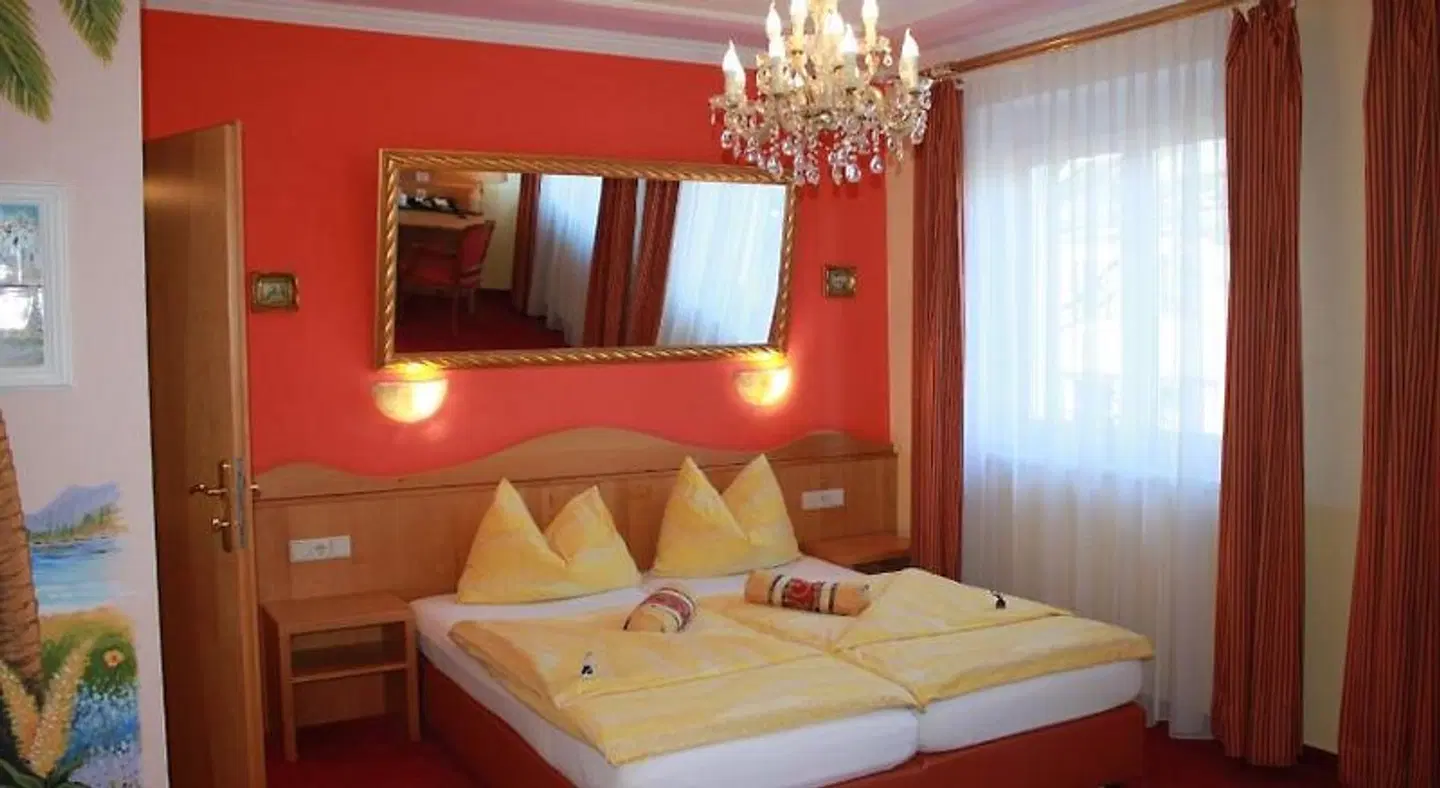 City Hotel Neunkirchen ROOM_EXAMPLE