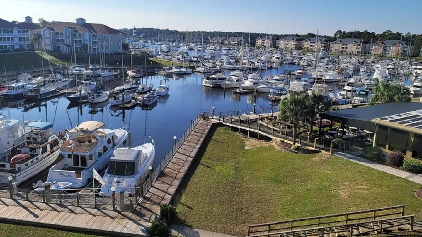 Holiday Inn Express North Myrtle Beach - Little River OUTDOOR_POOL