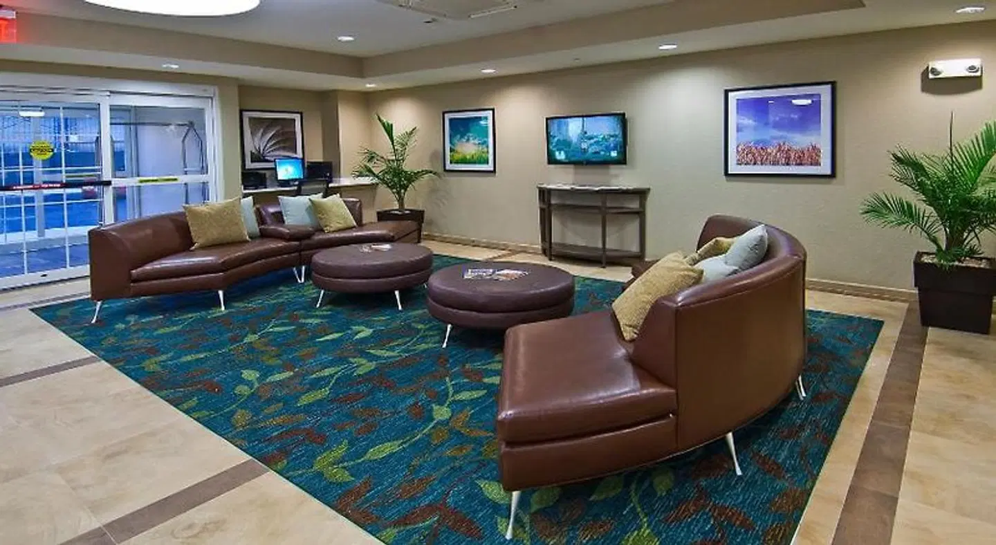 Candlewood Suites Tupelo by IHG LOUNGE_LOBBY