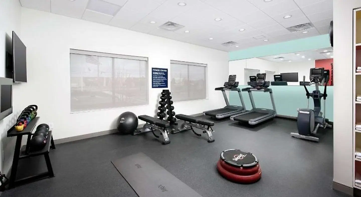 Tru by Hilton Louisville East SPORTS_AND_LEISURE