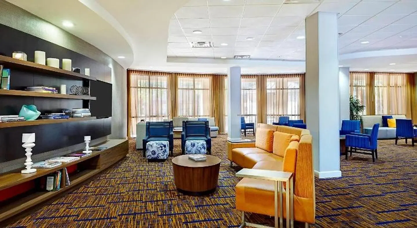 Courtyard by Marriott Phoenix North/Happy Valley LOUNGE_LOBBY