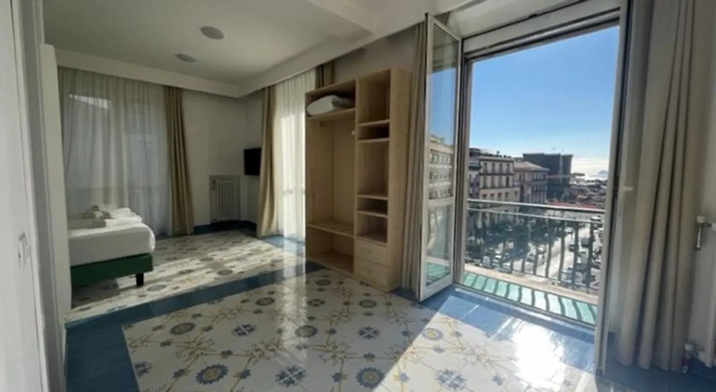 Napolit'amo ROOM_EXAMPLE