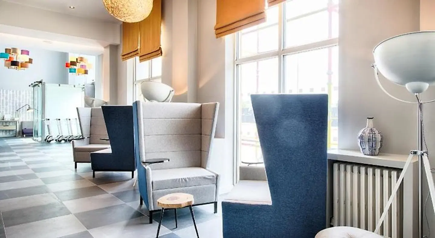 Leonardo Royal Edinburgh Haymarket LOUNGE_LOBBY