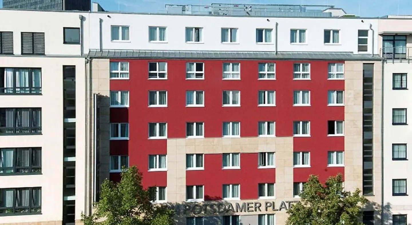 NH Berlin Potsdamer Platz EXTERIOR