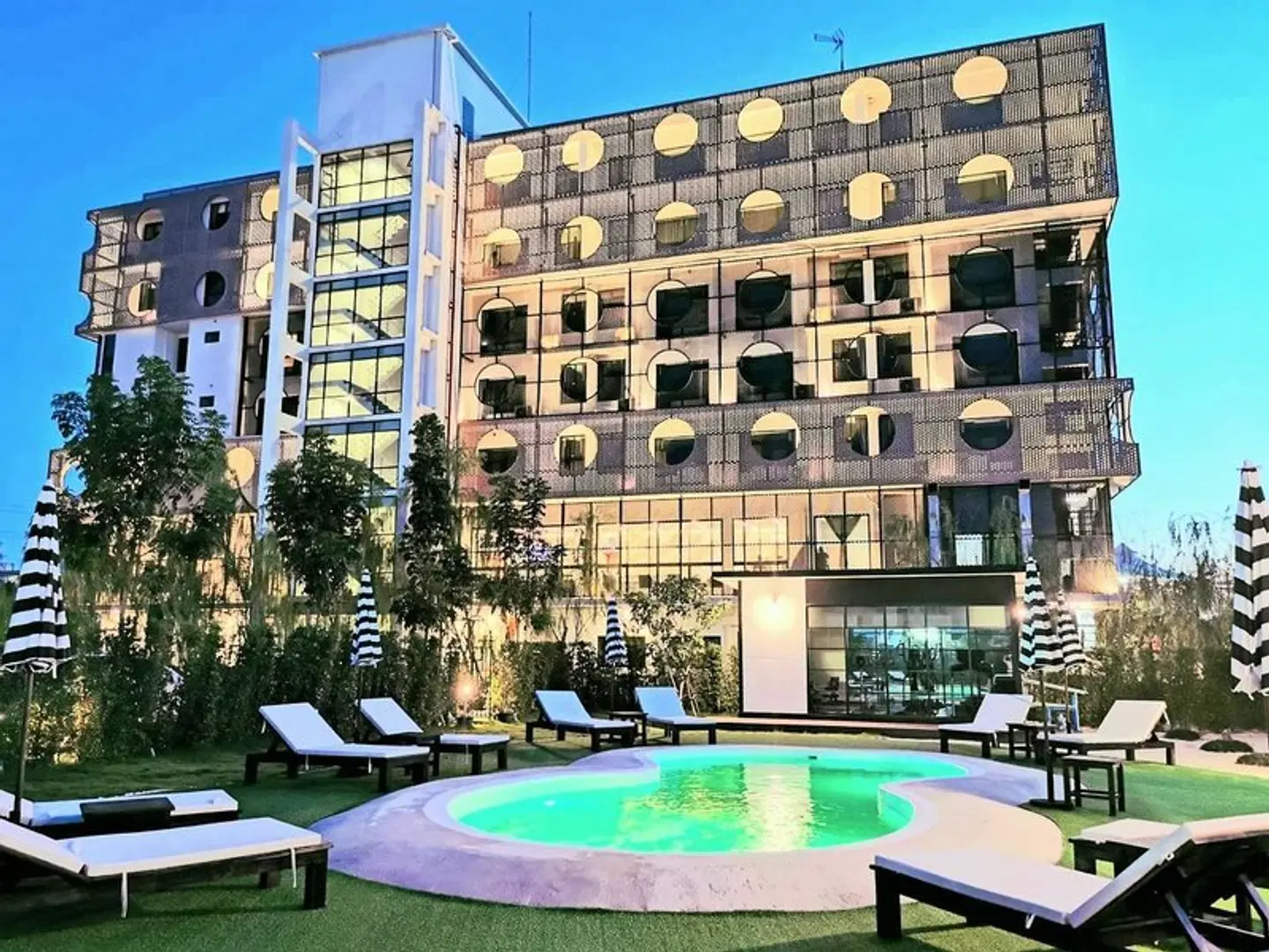 Hotel Fuse Rayong EXTERIOR