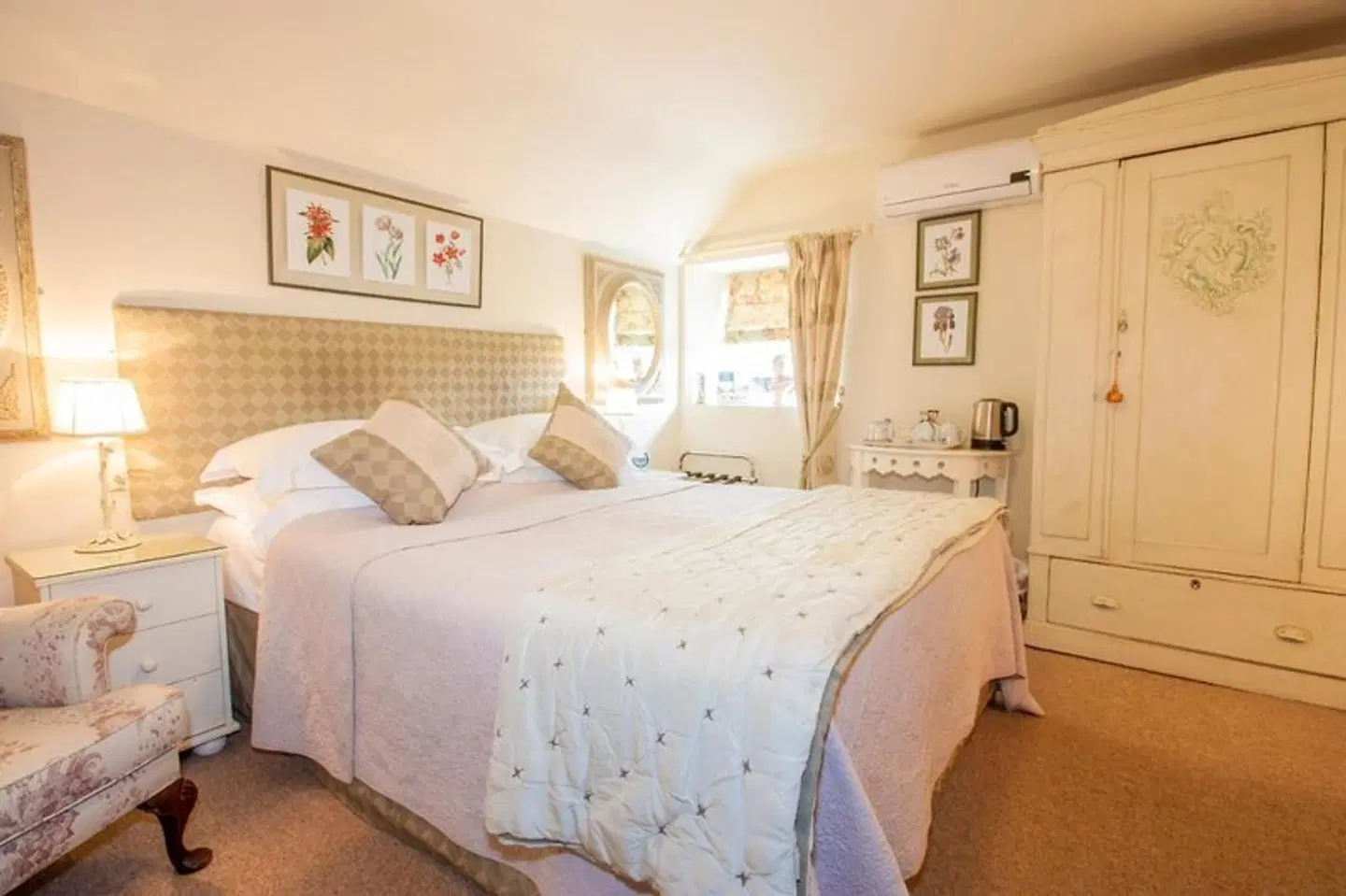 The Tankerville Arms ROOM_EXAMPLE